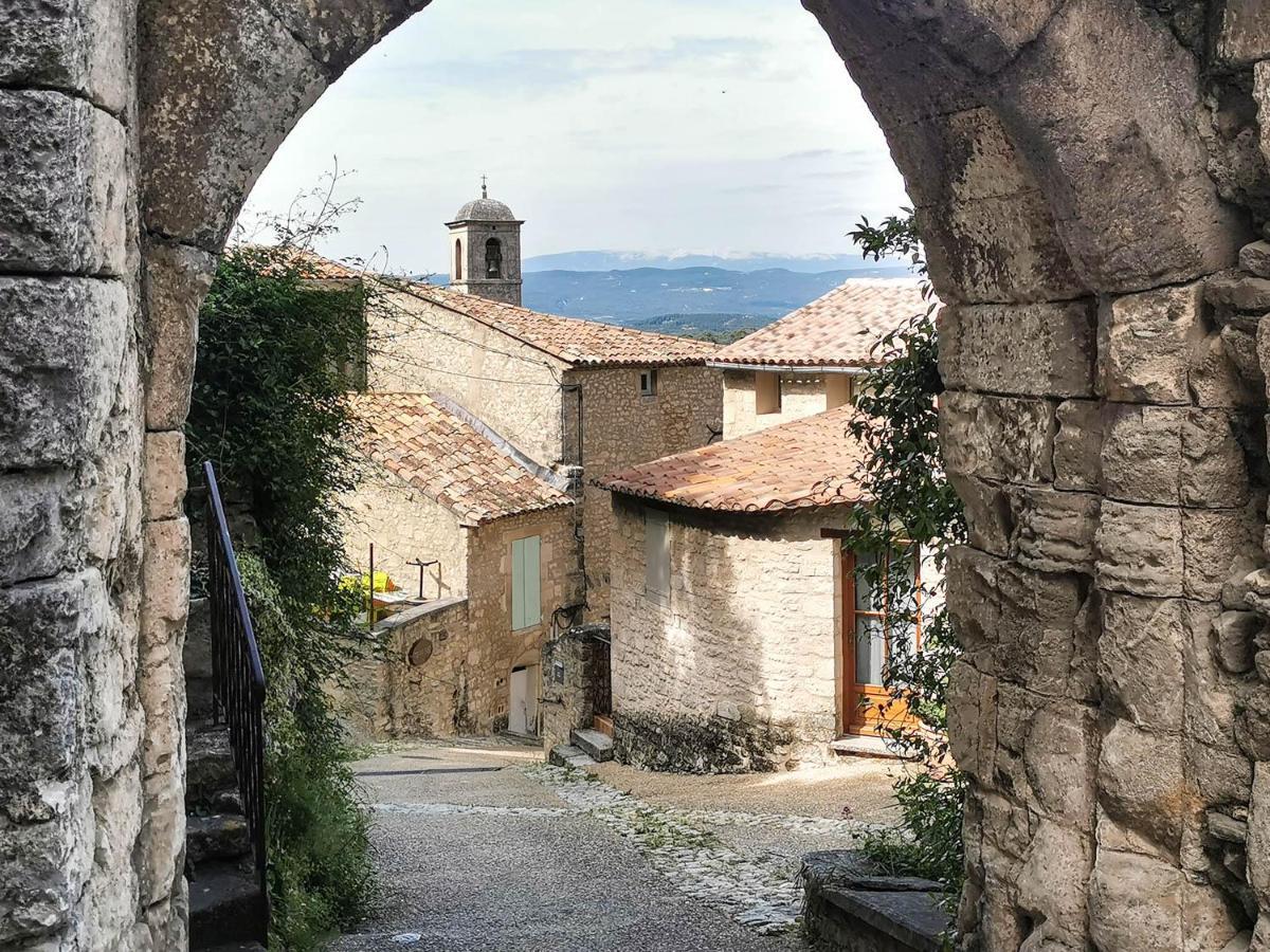 Les Cabanes De La Fontaine ラコステ エクステリア 写真