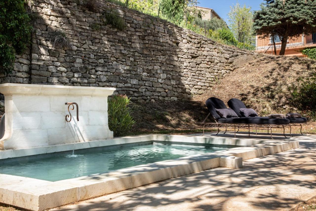 Les Cabanes De La Fontaine ラコステ エクステリア 写真