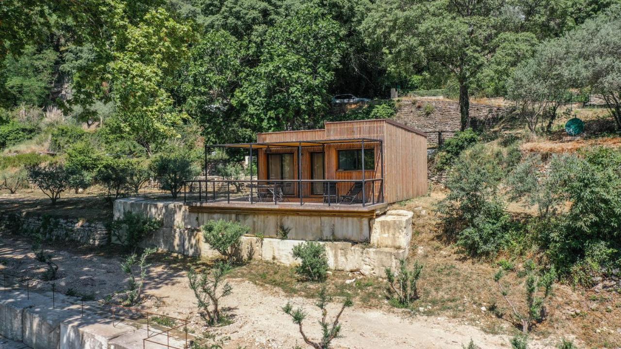 Les Cabanes De La Fontaine ラコステ エクステリア 写真